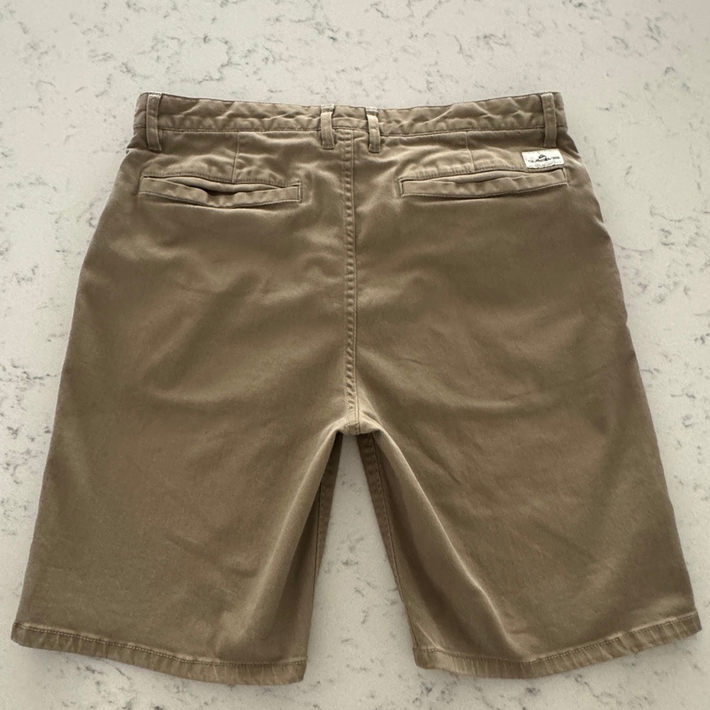 Quiksilver Chino Shorts Mens 32 Khaki Brown Cotton Blend Stretch Flat Front - Picture 2 of 10